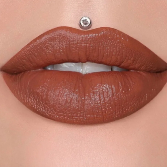 Jeffree Star Other - Man down velvet trap Jeffree star